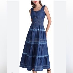 Women's Maxi Sleeveless Summer Dress
Medium